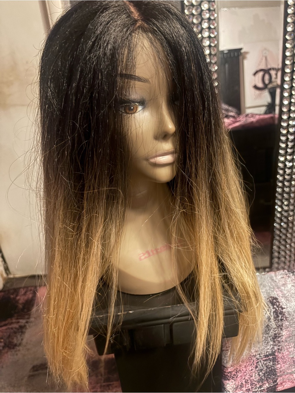 Black to Blonde Ombre Lace Front Wig – Natural Straight Style